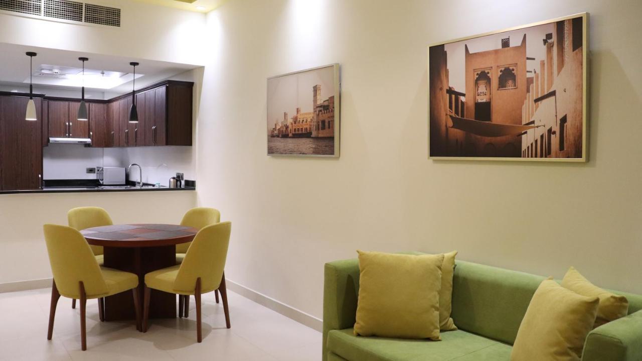 Al Riyadh Hotel Apartments Abu Dhabi Bagian luar foto