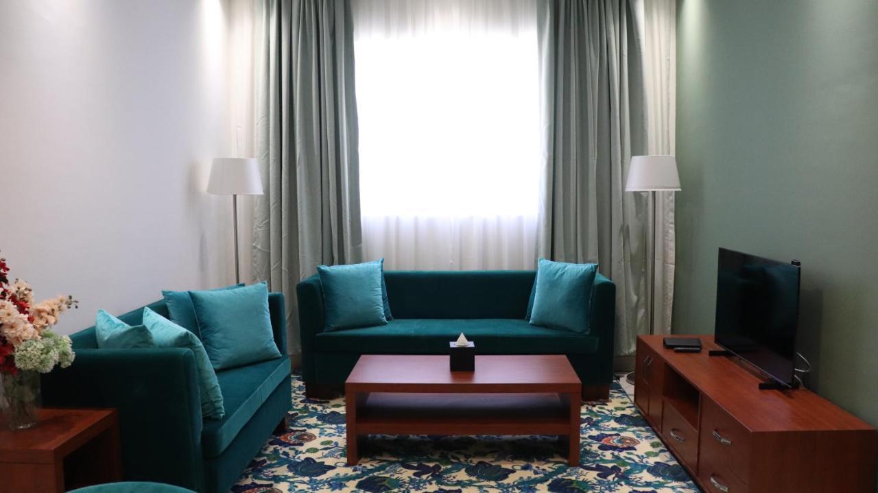 Al Riyadh Hotel Apartments Abu Dhabi Bagian luar foto