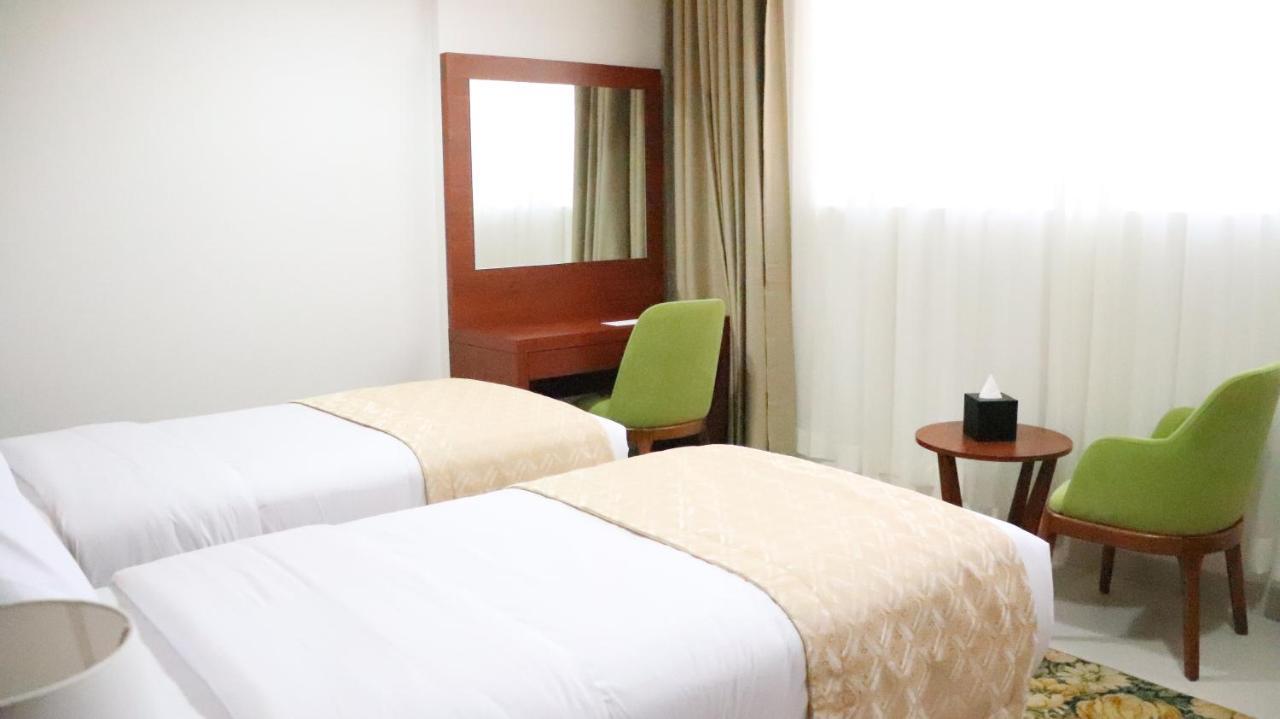 Al Riyadh Hotel Apartments Abu Dhabi Bagian luar foto